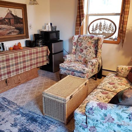 Mickelson Trail Treehouse Suite In The Heart Of The Beautiful Black Hills Хил Сити Екстериор снимка