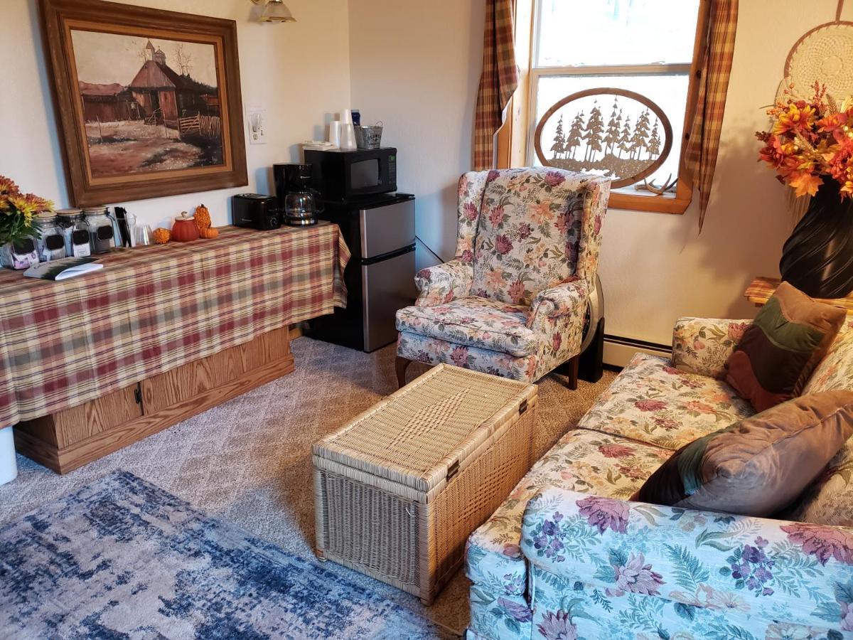 Mickelson Trail Treehouse Suite In The Heart Of The Beautiful Black Hills Хил Сити Екстериор снимка