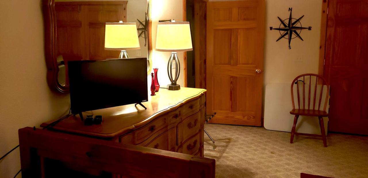 Mickelson Trail Treehouse Suite In The Heart Of The Beautiful Black Hills Хил Сити Екстериор снимка